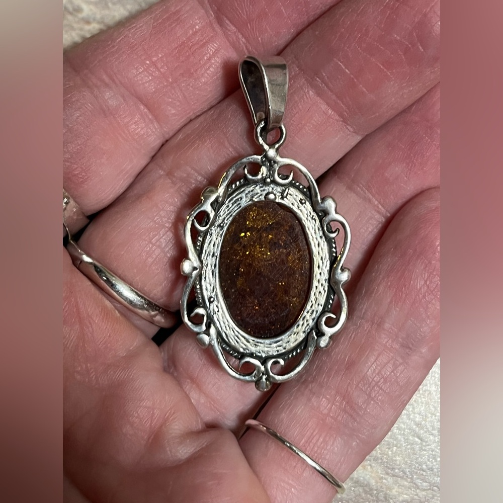 Vintage Sterling Silver Amber? Pendant - Picture 7 of 13